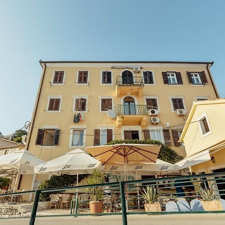 City Port Apartment Herceg Novi Exterior photo