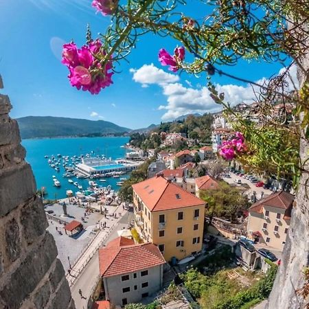 City Port Apartment Herceg Novi Exterior photo